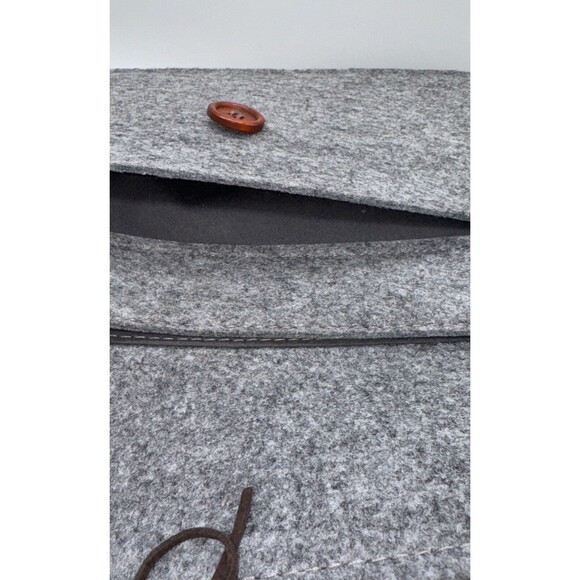 Felt Ipad/tablet Sleeve NWOT Universal 10.50 x 8.25 inches Gray Lined - Picture 7 of 12